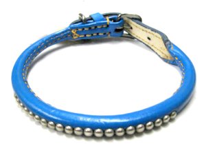 画像3: 【訳あり】クラウンペット　びょうつき手縫い丸首輪　5号　ブルー　実寸首周り37〜41cm　牛皮革製【メール便140円対応】 (3)