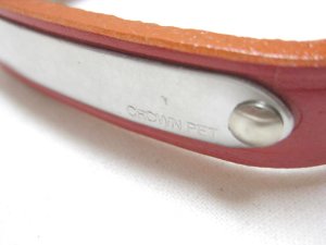 画像2: 【訳あり】クラウンペット　鋲（びょう）付き平首輪　15mm　レッド　首周り21〜27.5cm　牛皮革製【メール便140円対応】 (2)