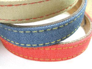 画像3: 【訳あり】ぺティオ デニムレザーカラー 小型犬用首輪 レッド 首周り28〜34cm しっかりした牛革製!【定形外郵便290円対応】 (3)