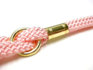 画像2: ペティオ ハニーハーネスリード(小型犬用胴輪付引き紐)7mm ピンク【メール便180円対応】 (2)