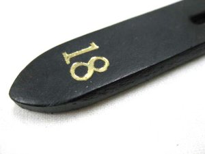 画像3: 【訳あり】ペティオ 基本のドイツなめし平首輪18mm 首まわり27-33cmの犬用 刻印がゴールド【定形外郵便(メール便)140円対応】 (3)