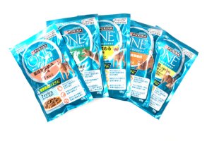 画像1: 期限切れ・ネスレ　ピュリナワン総合栄養食　5種セット　50g【賞味期限2025.11】 (1)